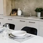 Bursztyn - Bernstein Lägenhetshotell 3*