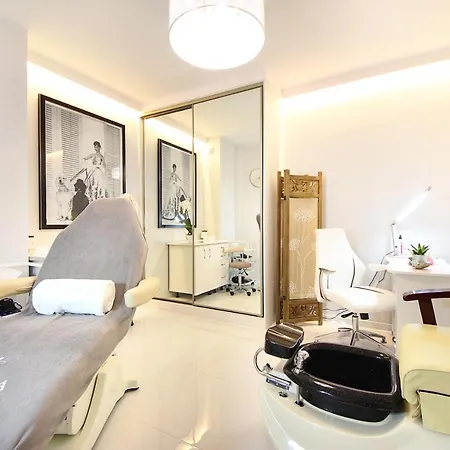 Hotel apartamentowy Bursztyn - Bernstein 3*