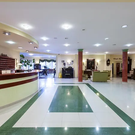 Hotel apartamentowy Bursztyn - Bernstein 3*
