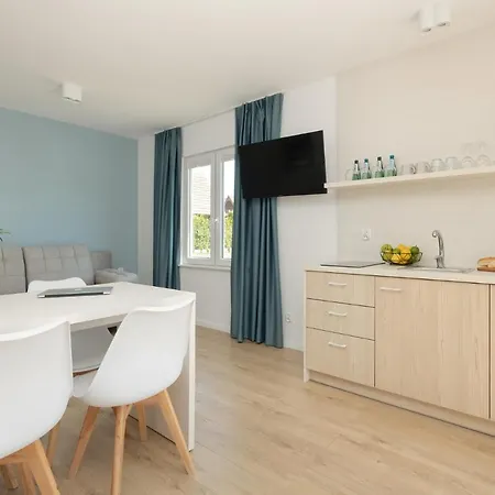 Aparthotel Bursztyn - Bernstein Dąbki