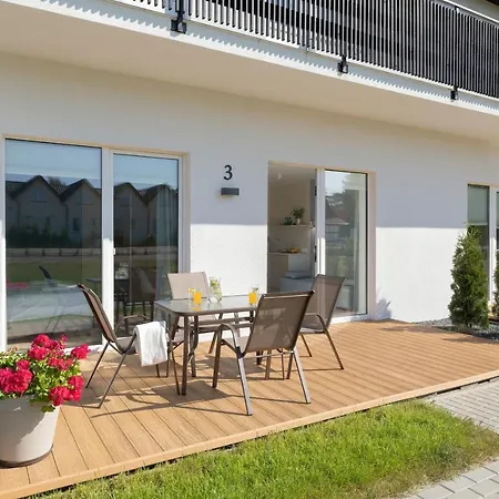 Bursztyn - Bernstein 3*