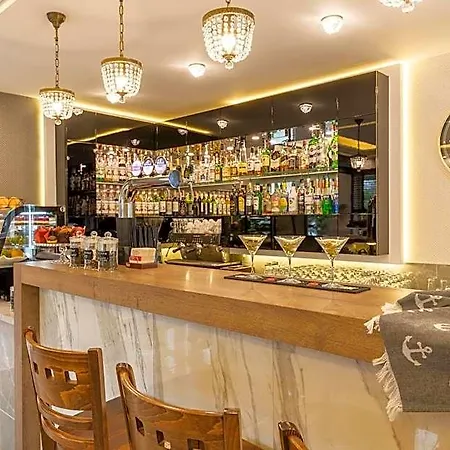 Bursztyn - Bernstein 3* Dąbki