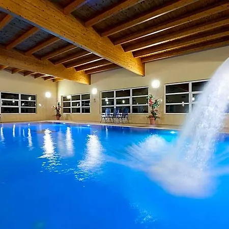 Bursztyn - Bernstein 3*