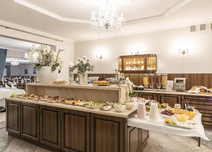 Aparthotel Bursztyn - Bernstein