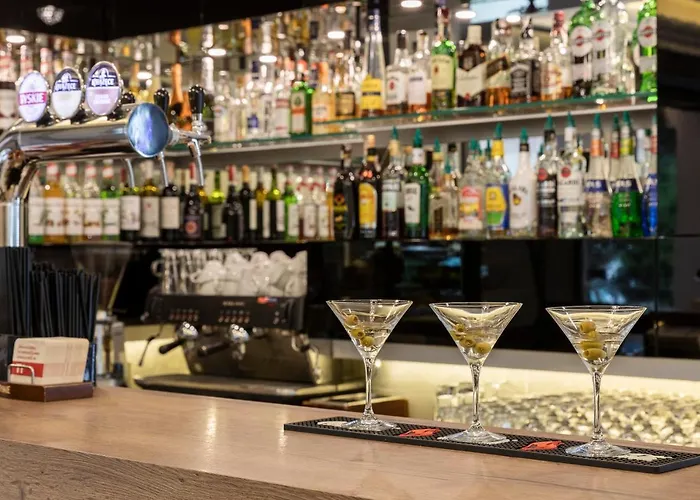 Bursztyn - Bernstein 3*