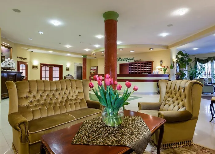 Aparthotel Bursztyn - Bernstein 3*