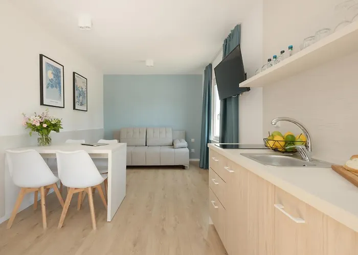 Aparthotel Bursztyn - Bernstein Dąbki