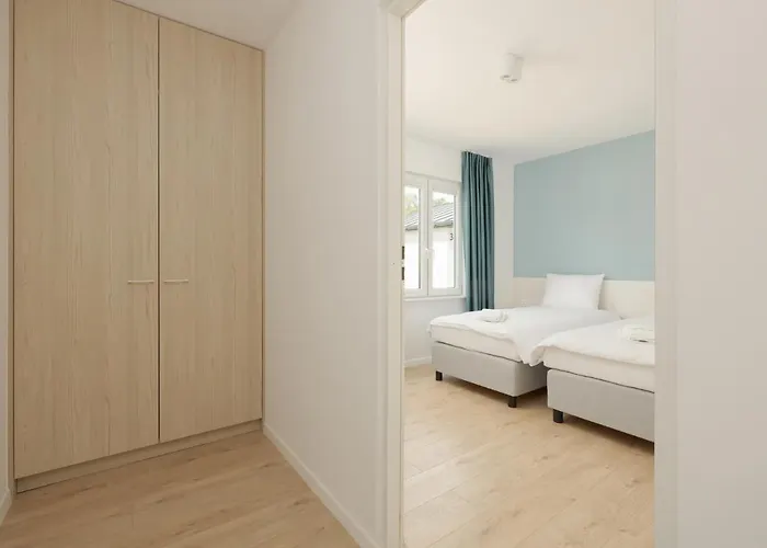 Aparthotel Bursztyn - Bernstein 3*