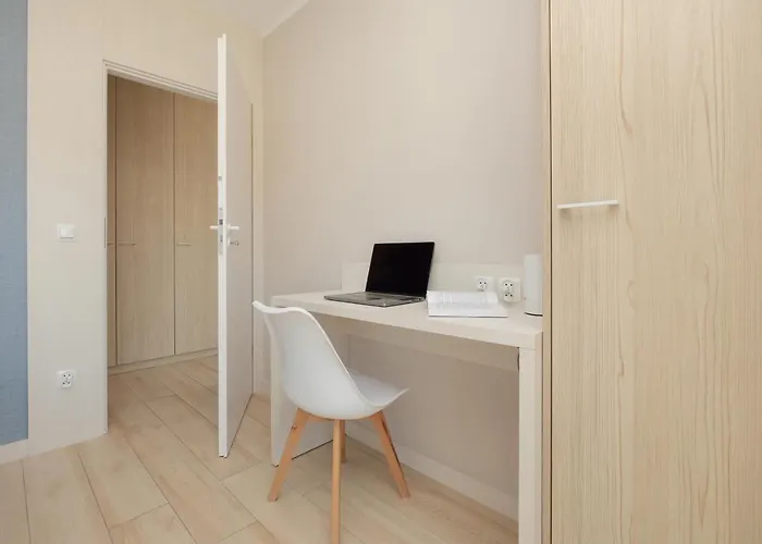 Bursztyn - Bernstein Aparthotel 3*