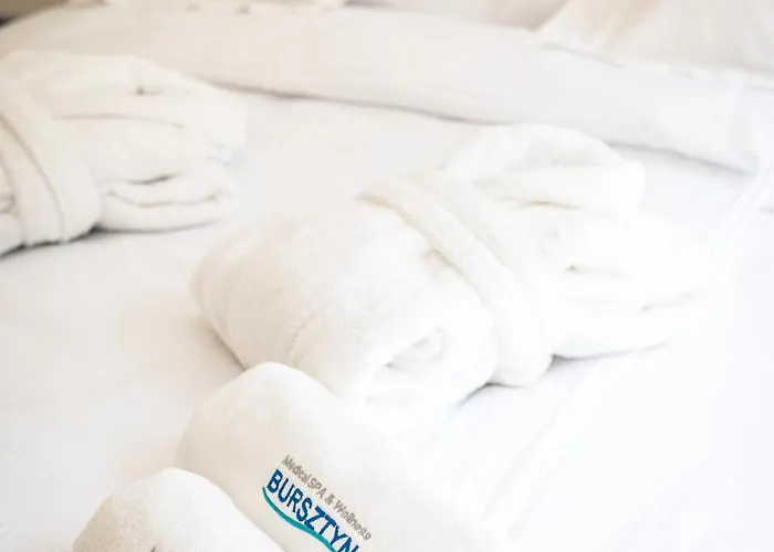 Bursztyn - Bernstein Aparthotel 3*